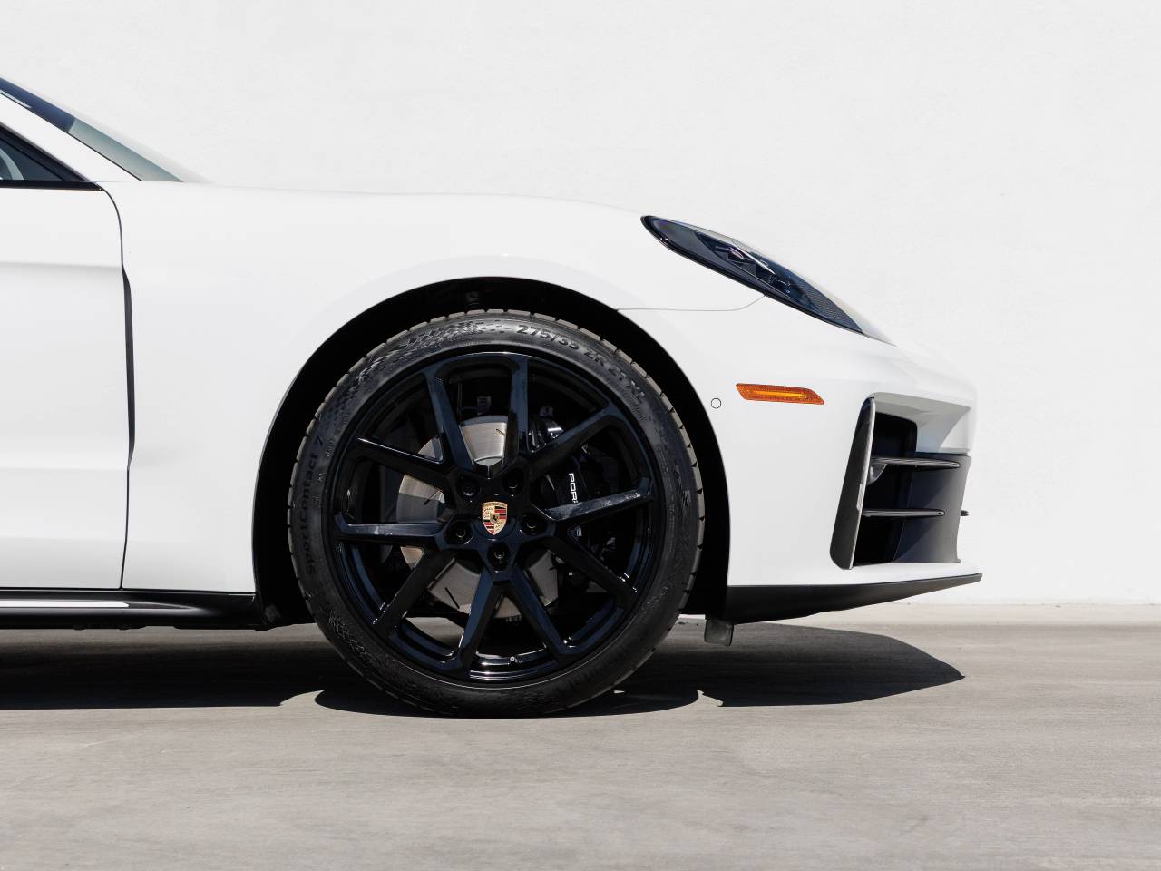 2026 Porsche Panamera Base