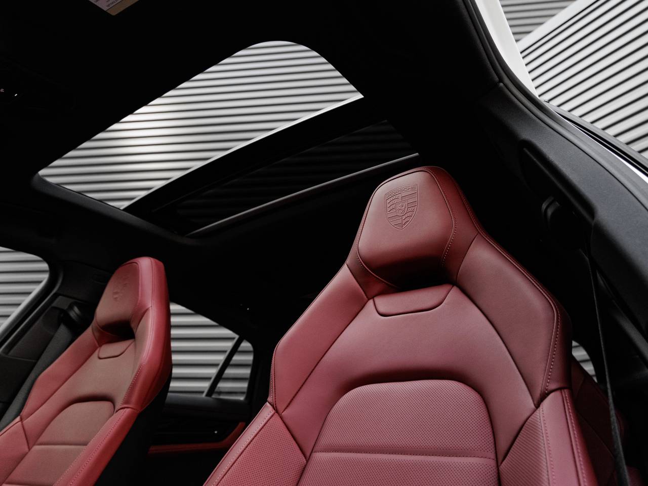 2026 Porsche Panamera Base