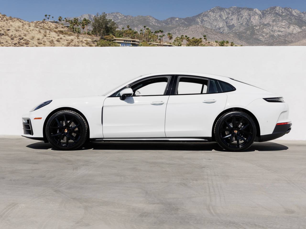 2026 Porsche Panamera Base