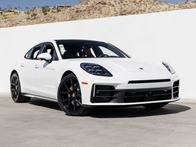 2026 Porsche Panamera Base