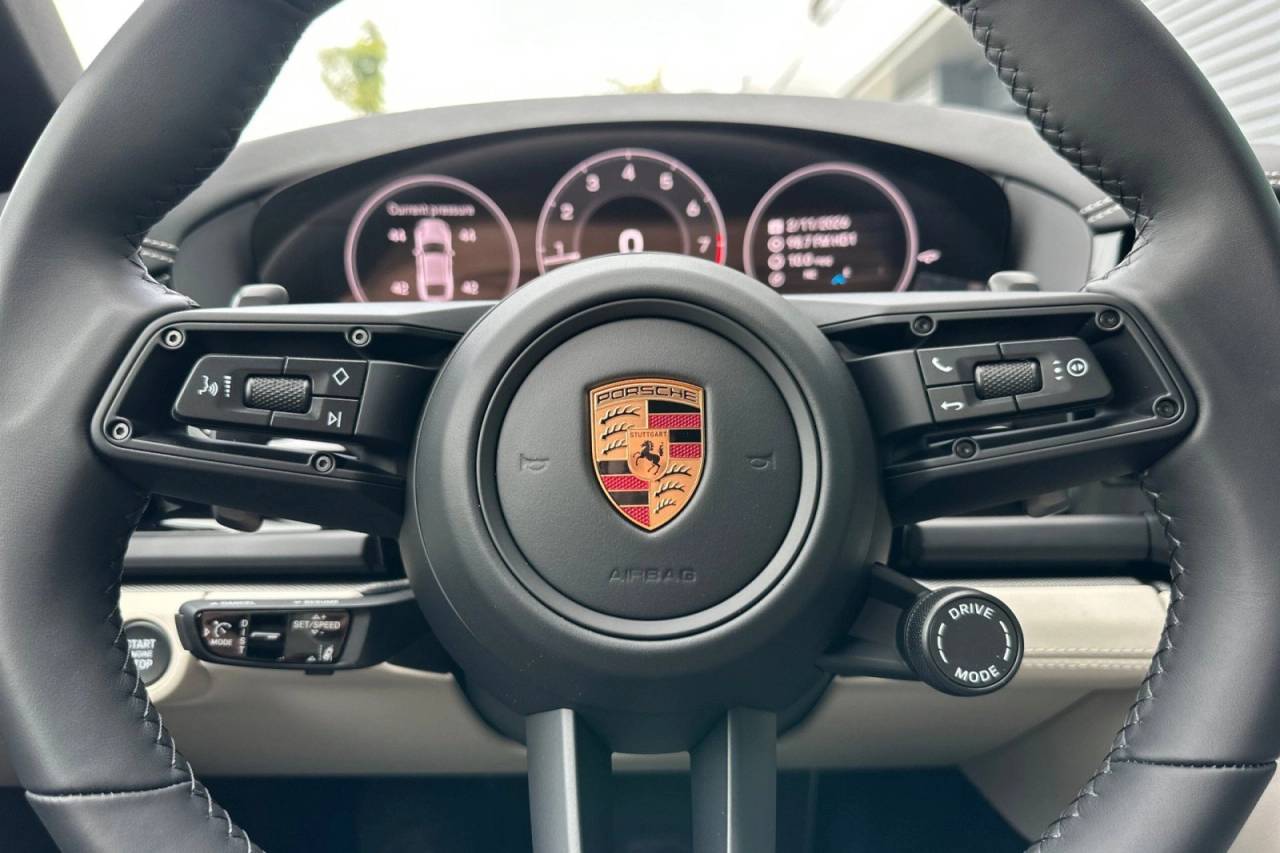 2026 Porsche Panamera Panamera 4