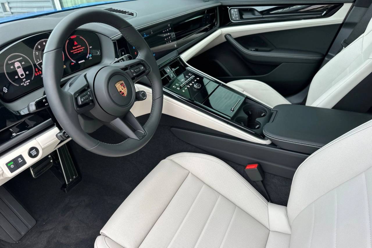 2026 Porsche Panamera Panamera 4
