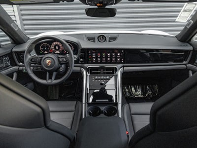 2025 Porsche Panamera Panamera