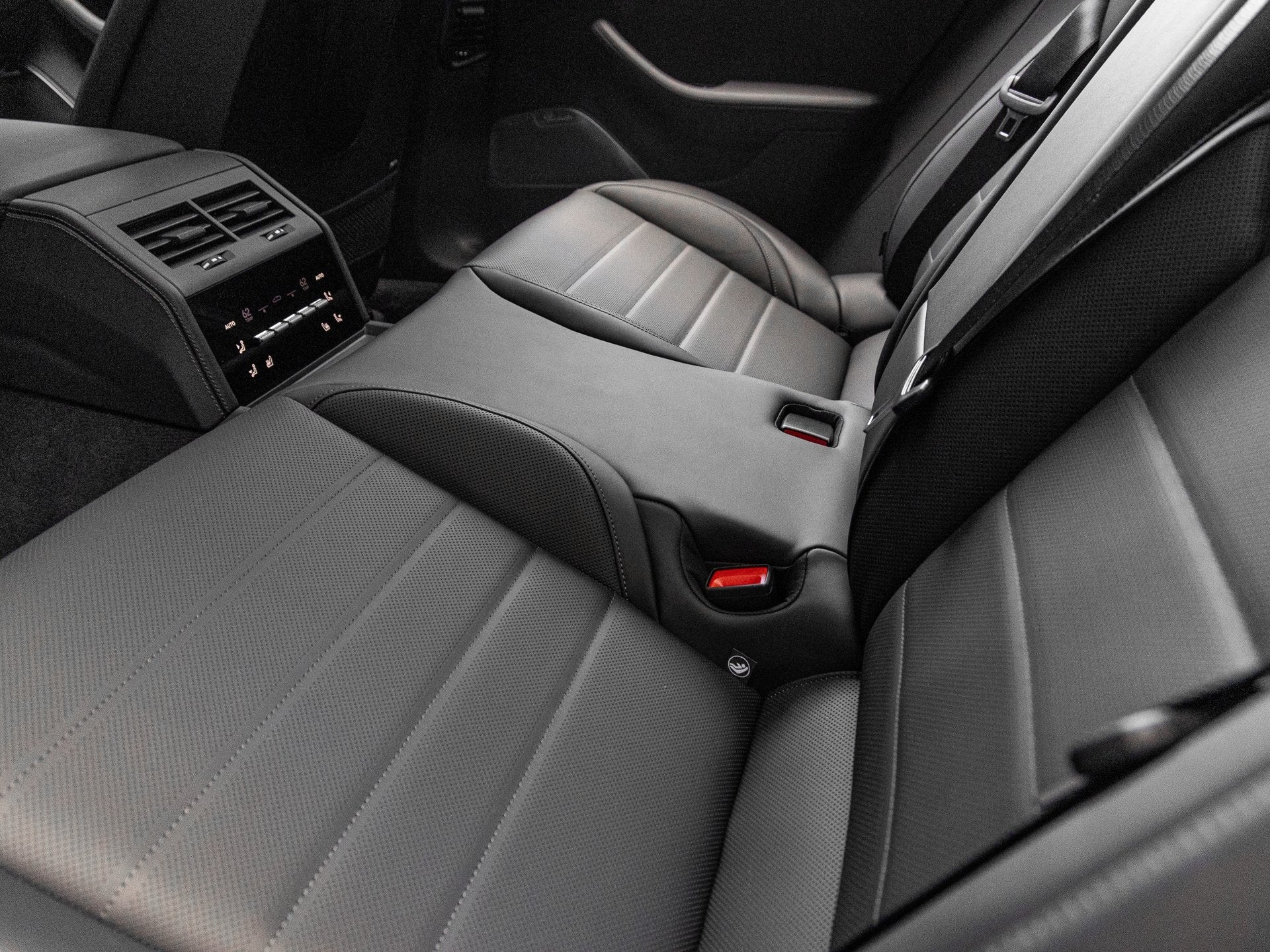 2025 Porsche Panamera Panamera