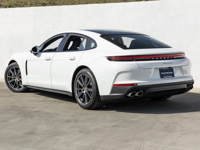 2025 Porsche Panamera Panamera