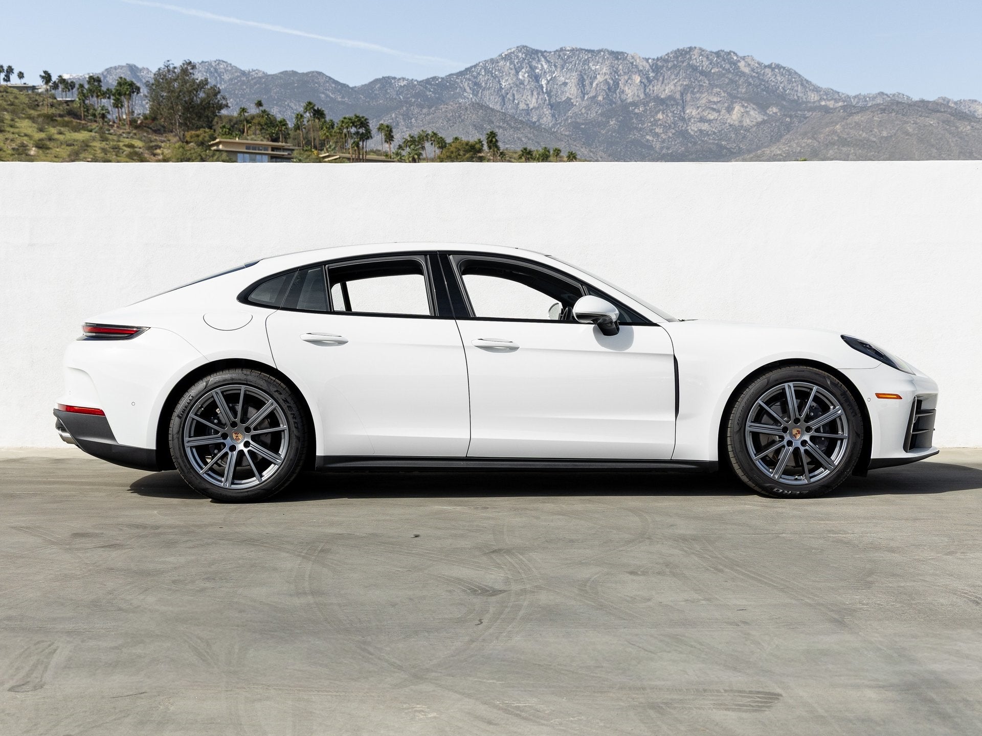 2025 Porsche Panamera Panamera