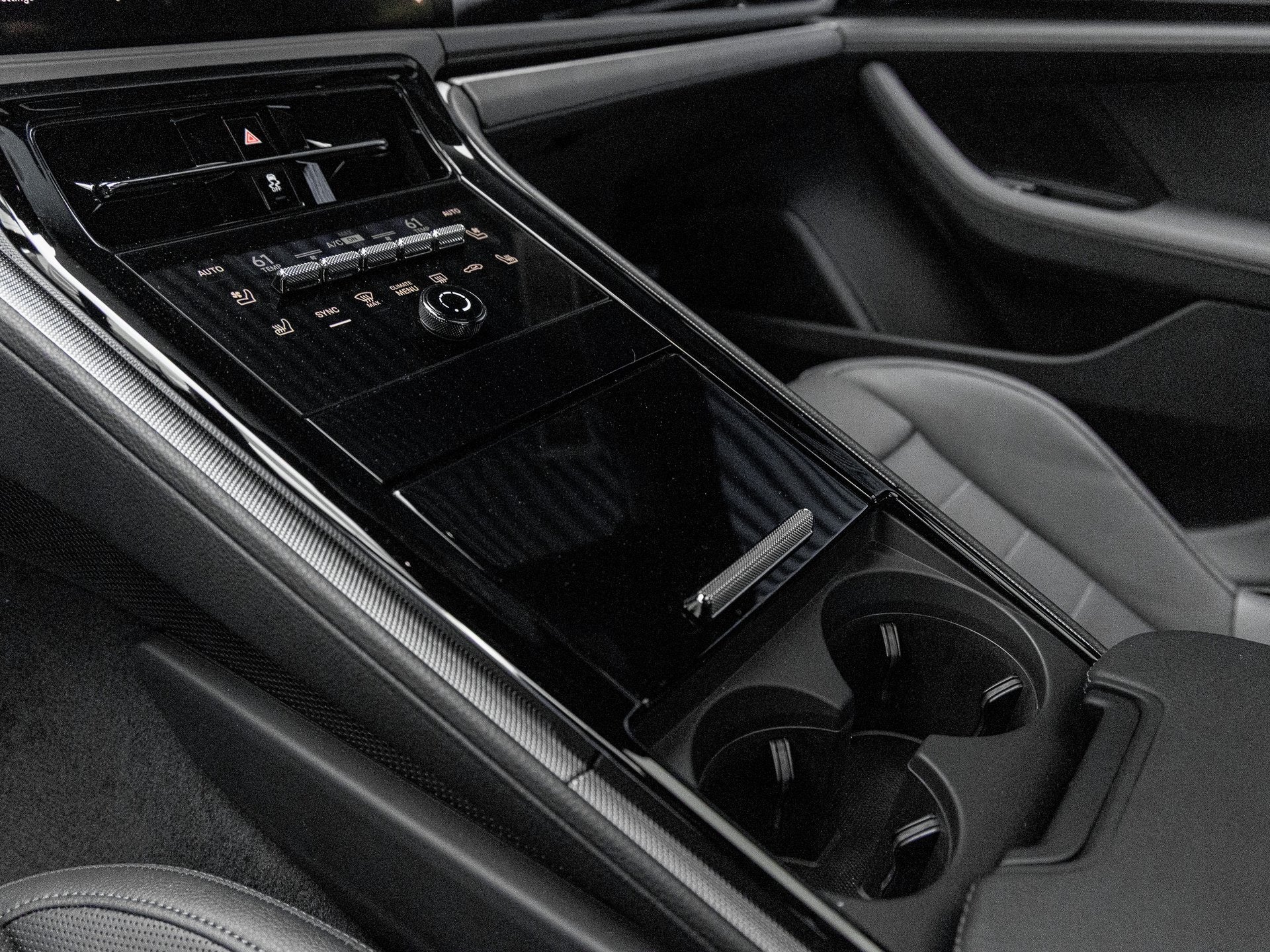 2025 Porsche Panamera Panamera