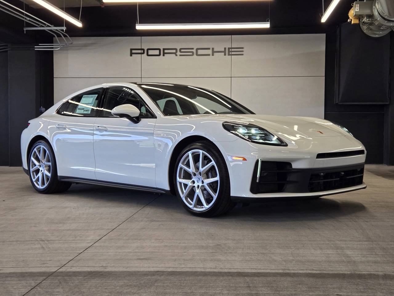 2025 Porsche Panamera Panamera
