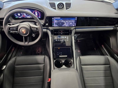 2025 Porsche Panamera Panamera