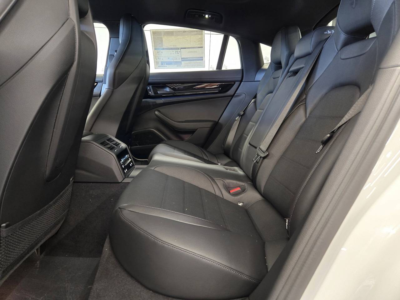 2025 Porsche Panamera Panamera