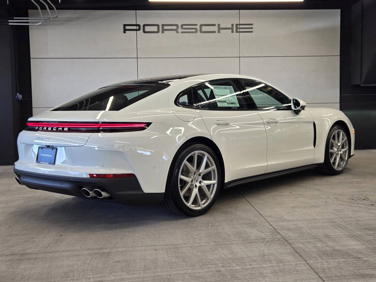 2025 Porsche Panamera Panamera