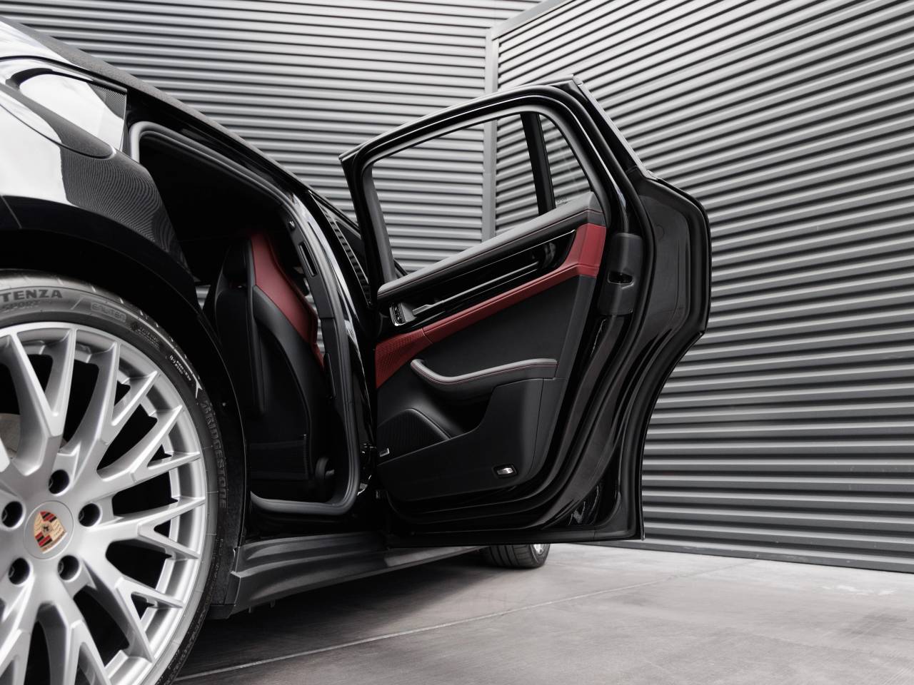 2026 Porsche Panamera Panamera
