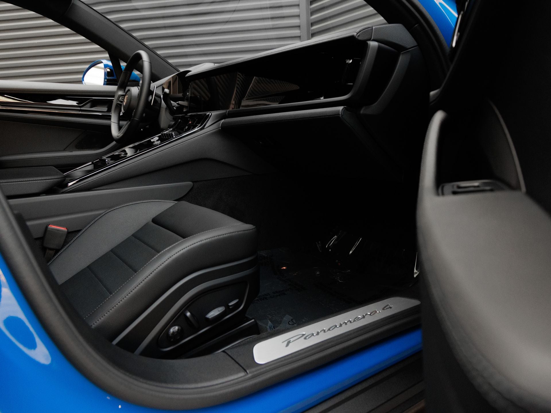 2026 Porsche Panamera Panamera 4