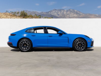 2026 Porsche Panamera Panamera 4