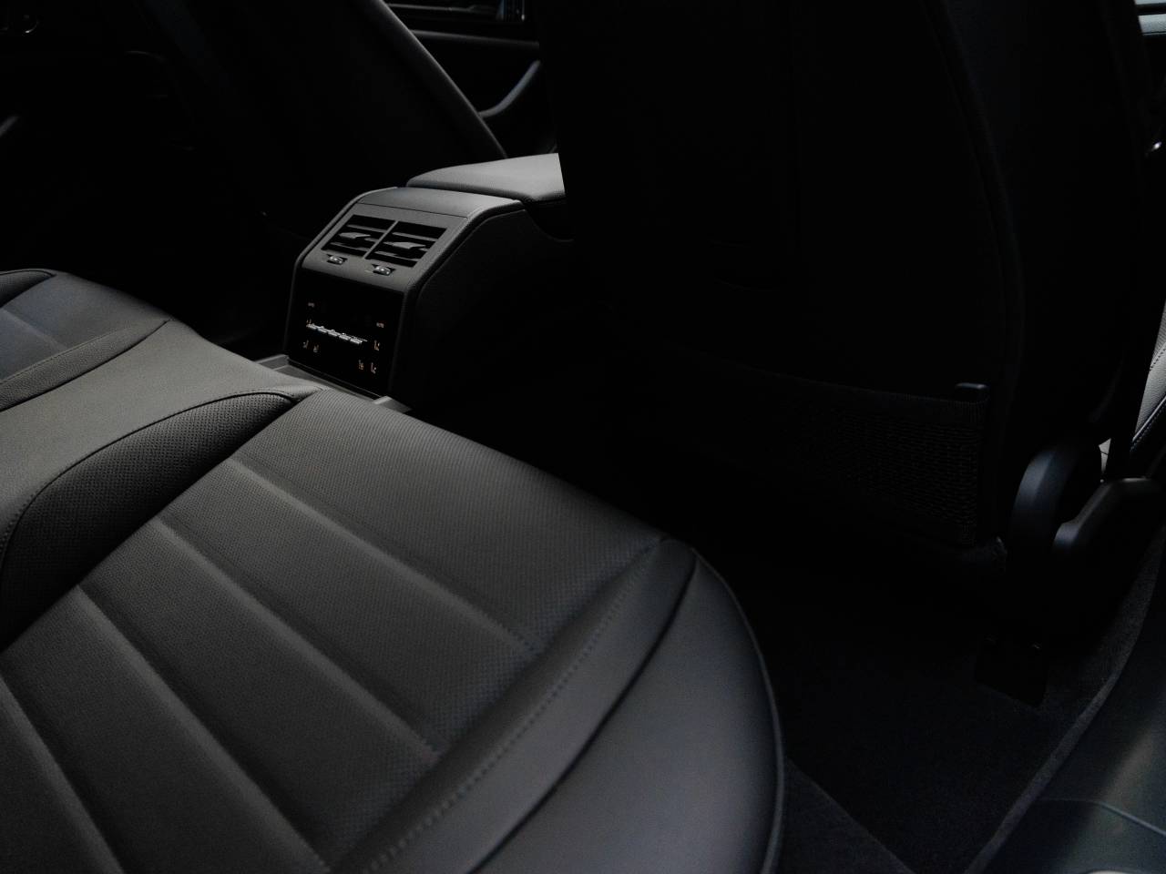 2026 Porsche Panamera Panamera 4