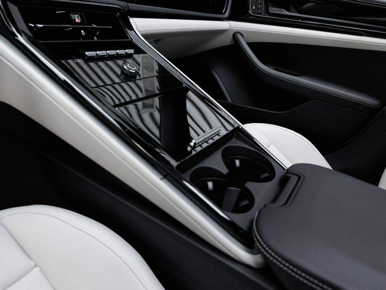 2026 Porsche Panamera Panamera