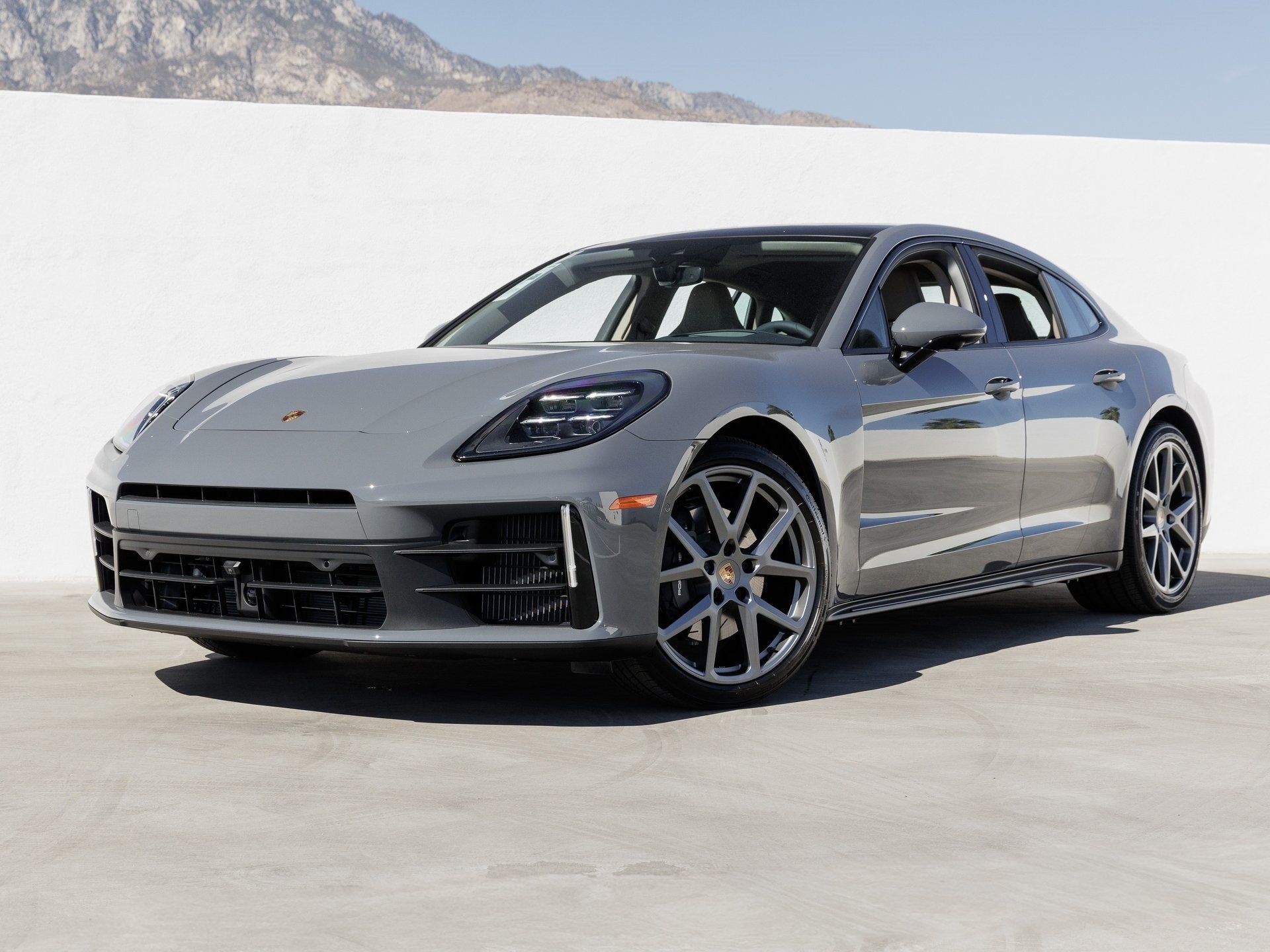 2026 Porsche Panamera Base