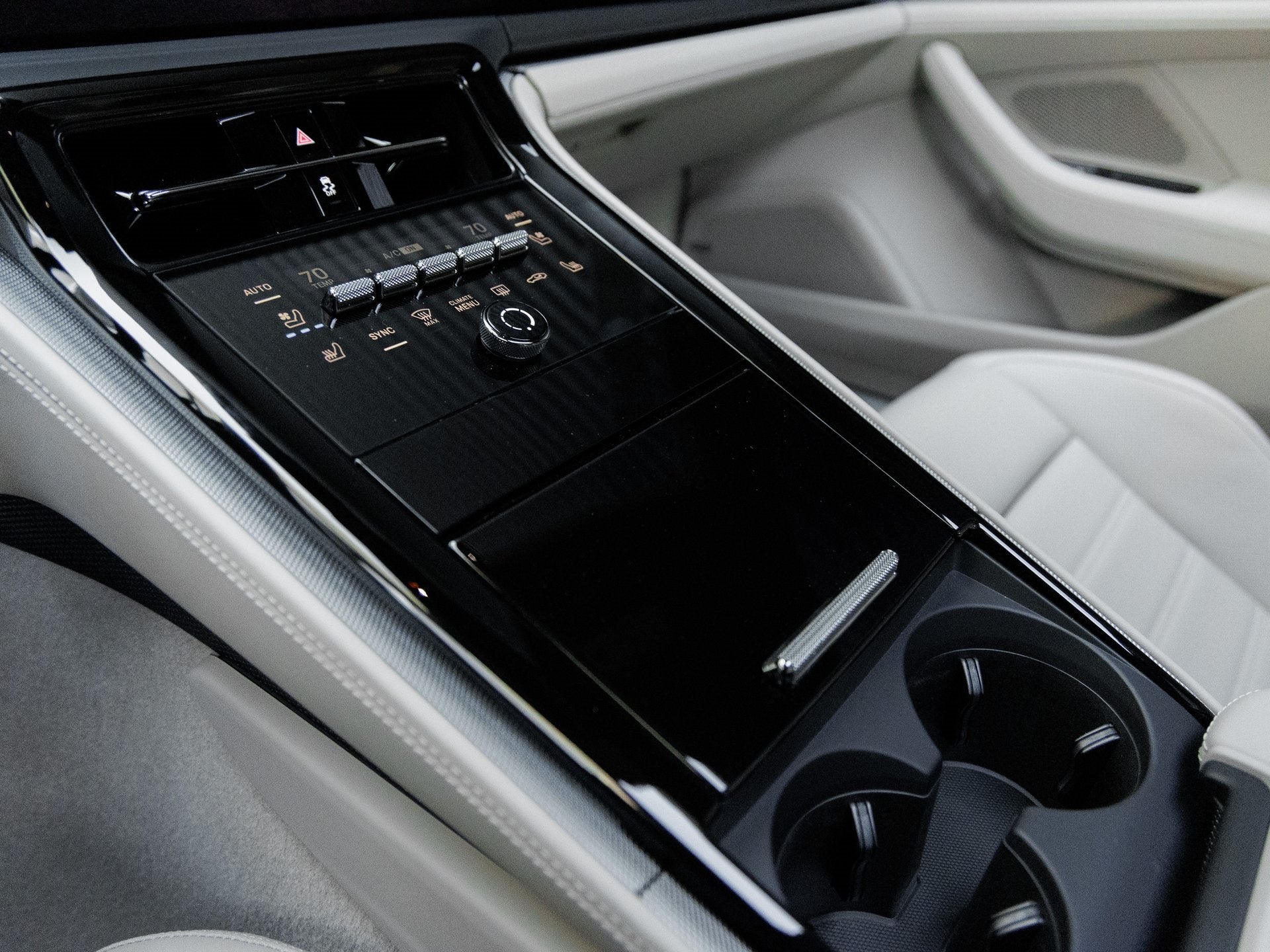 2026 Porsche Panamera Base