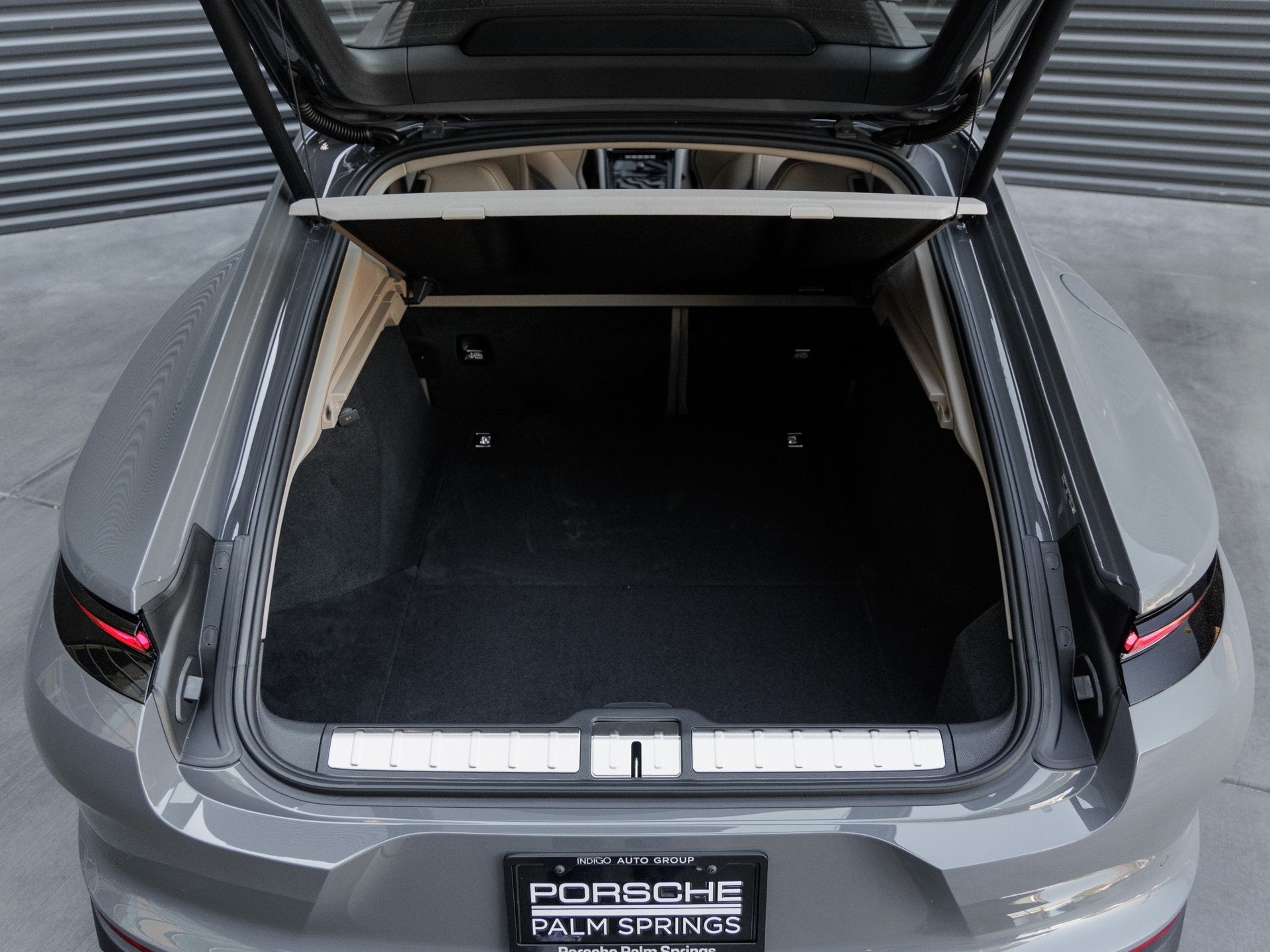 2026 Porsche Panamera Base