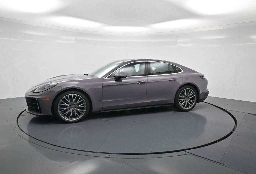 2026 Porsche Panamera 4
