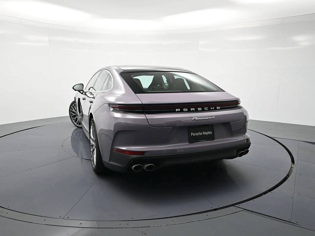 2026 Porsche Panamera 4
