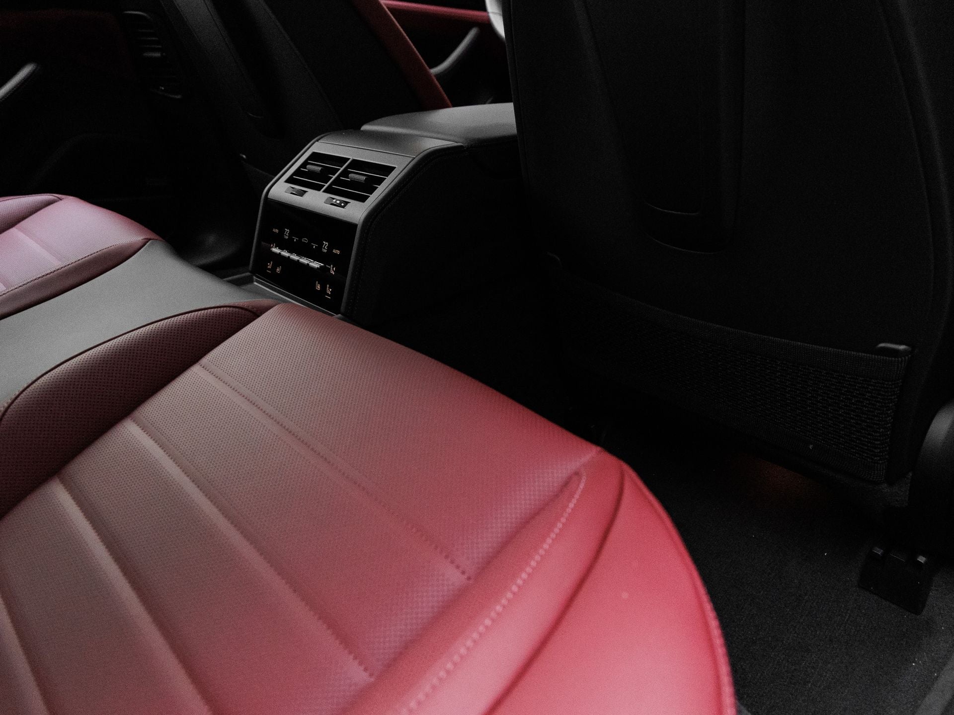 2026 Porsche Panamera Panamera 4