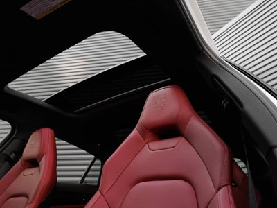 2026 Porsche Panamera Panamera 4