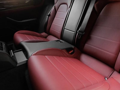 2026 Porsche Panamera Panamera 4