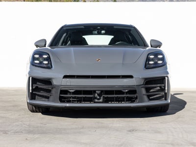 2025 Porsche Panamera Panamera 4