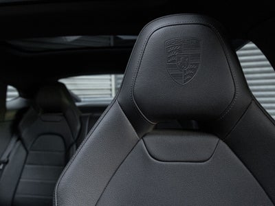 2025 Porsche Panamera Panamera 4