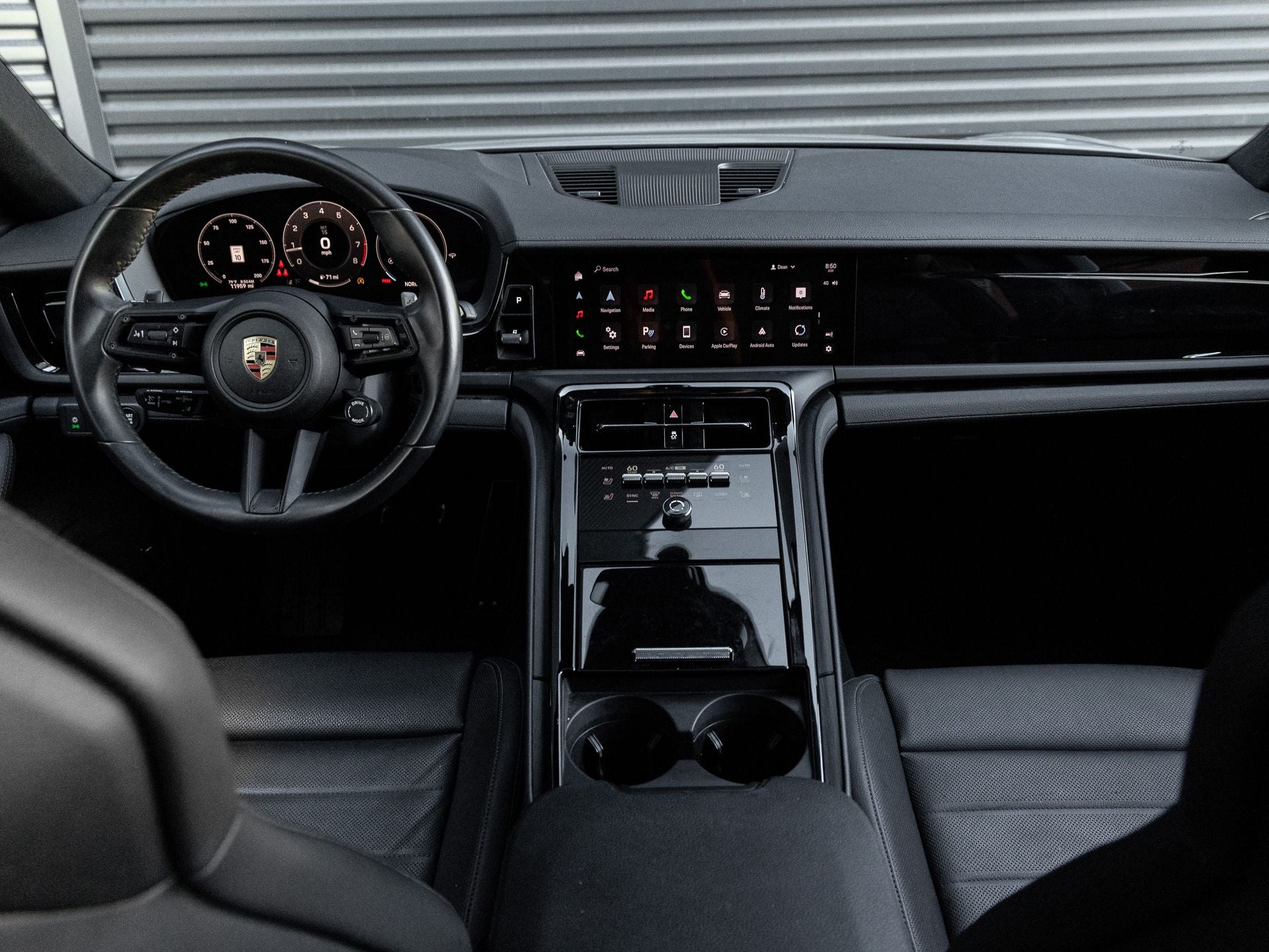 2025 Porsche Panamera Panamera 4