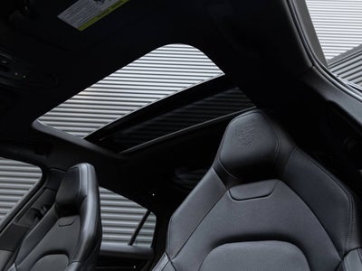 2025 Porsche Panamera Panamera 4