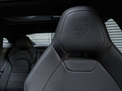 2025 Porsche Panamera Panamera 4