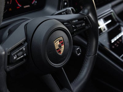 2025 Porsche Panamera Panamera 4
