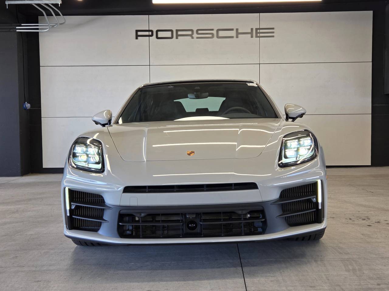 2025 Porsche Panamera Panamera