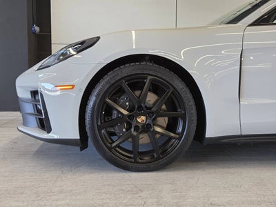 2025 Porsche Panamera Panamera