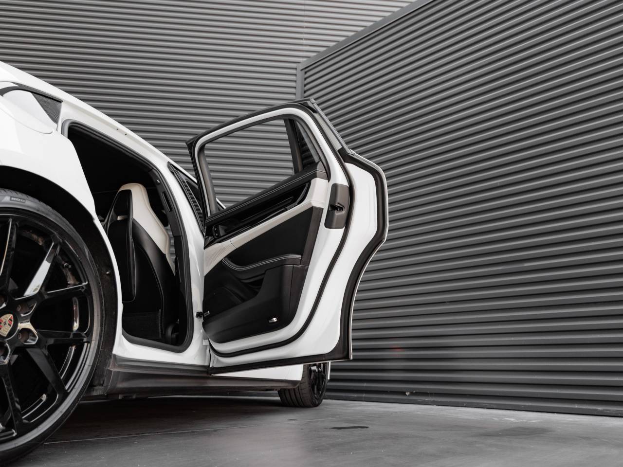 2025 Porsche Panamera Panamera
