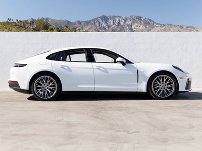 2026 Porsche Panamera Panamera 4
