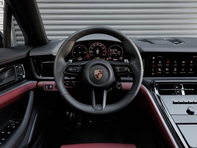 2025 Porsche Panamera Panamera