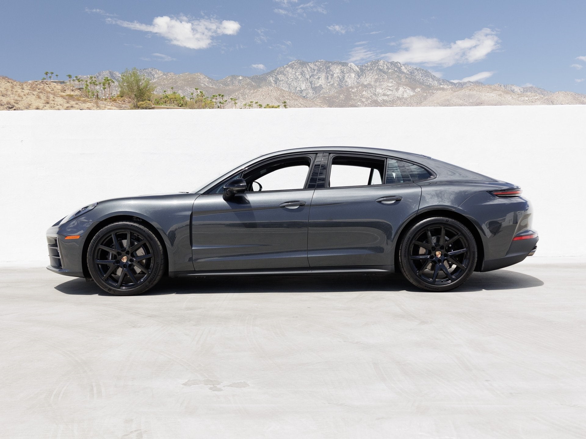 2025 Porsche Panamera Panamera