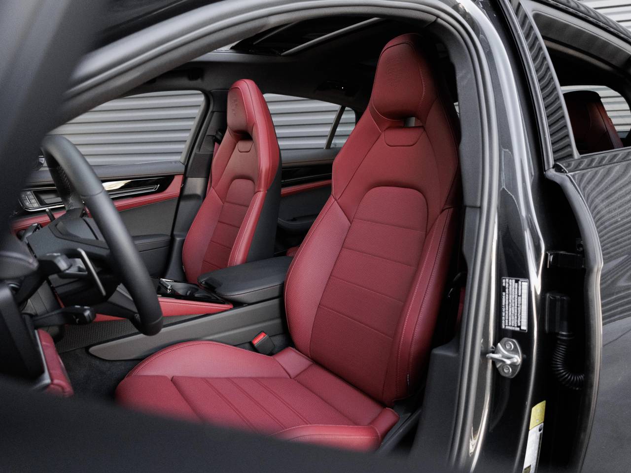 2025 Porsche Panamera Panamera