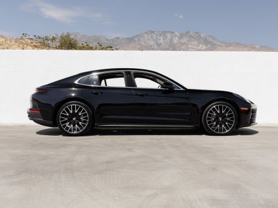2026 Porsche Panamera Panamera