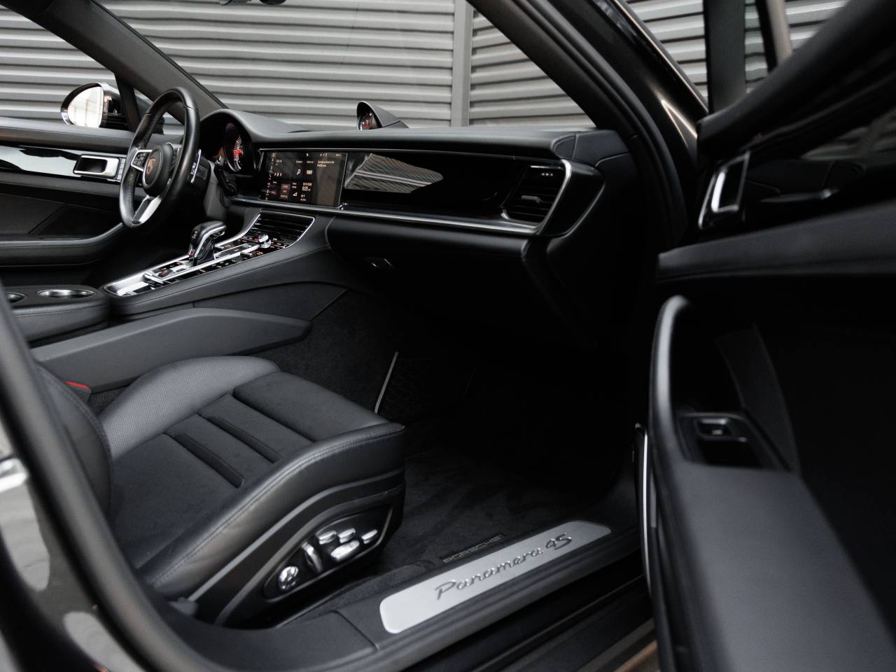 2018 Porsche Panamera Panamera 4S