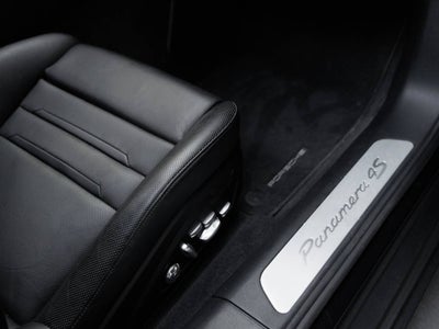 2018 Porsche Panamera Panamera 4S