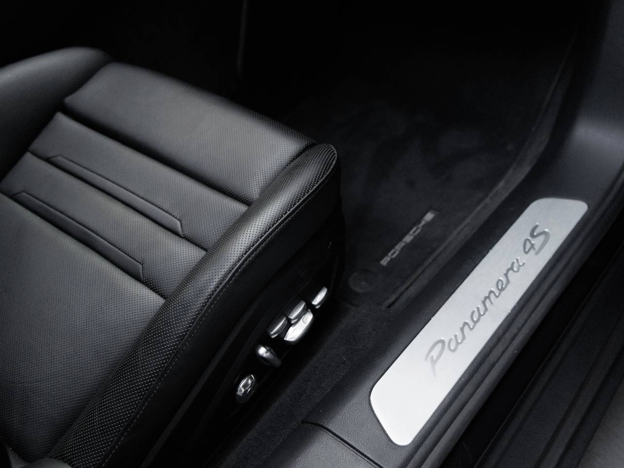 2018 Porsche Panamera Panamera 4S