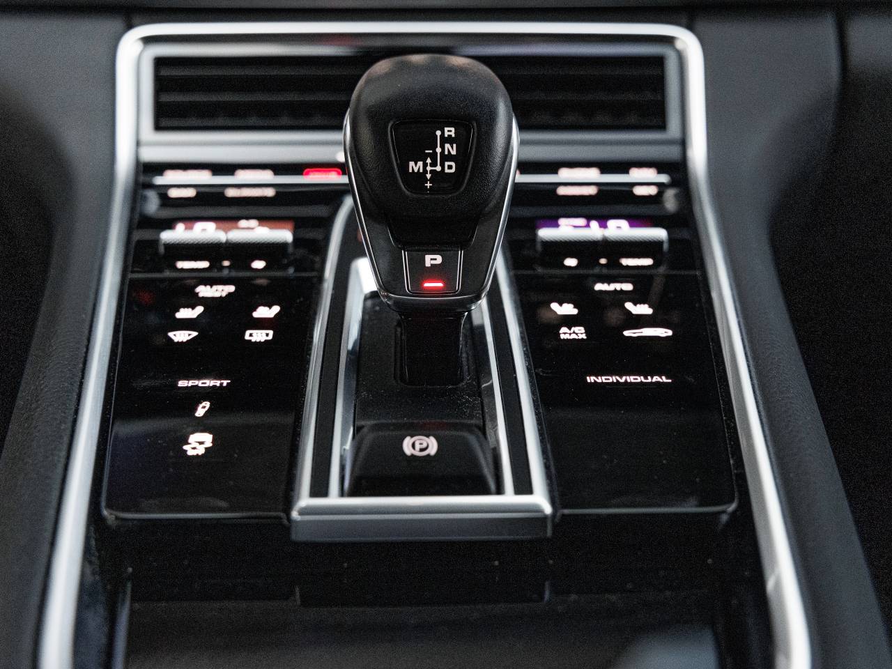 2023 Porsche Panamera 4S