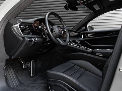 2023 Porsche Panamera 4S