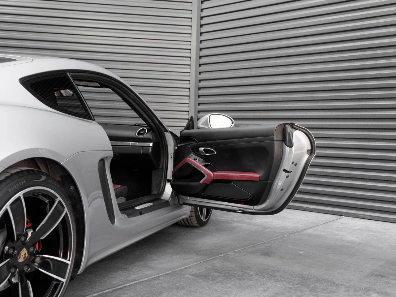 2018 Porsche 718 718 Cayman S