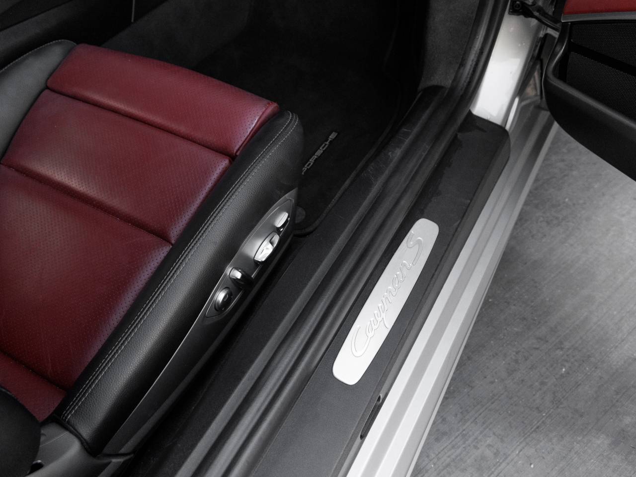 2018 Porsche 718 718 Cayman S