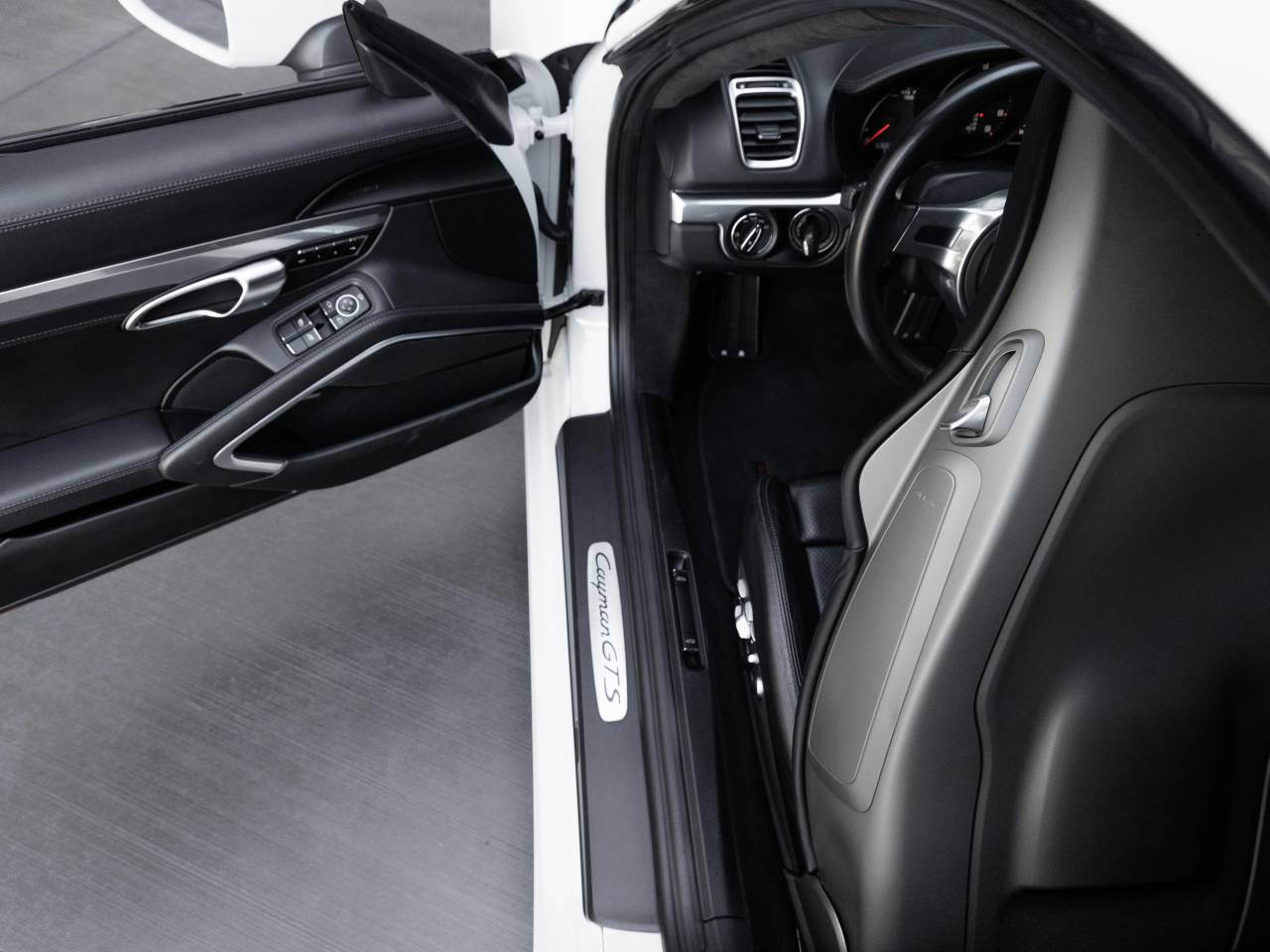 2015 Porsche 718 Cayman GTS